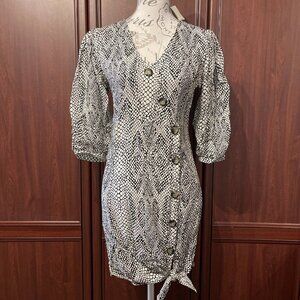 STRADIVARIUS DRESS SIZE M : 34-36” BLK White Print Button Front Tie Bottom